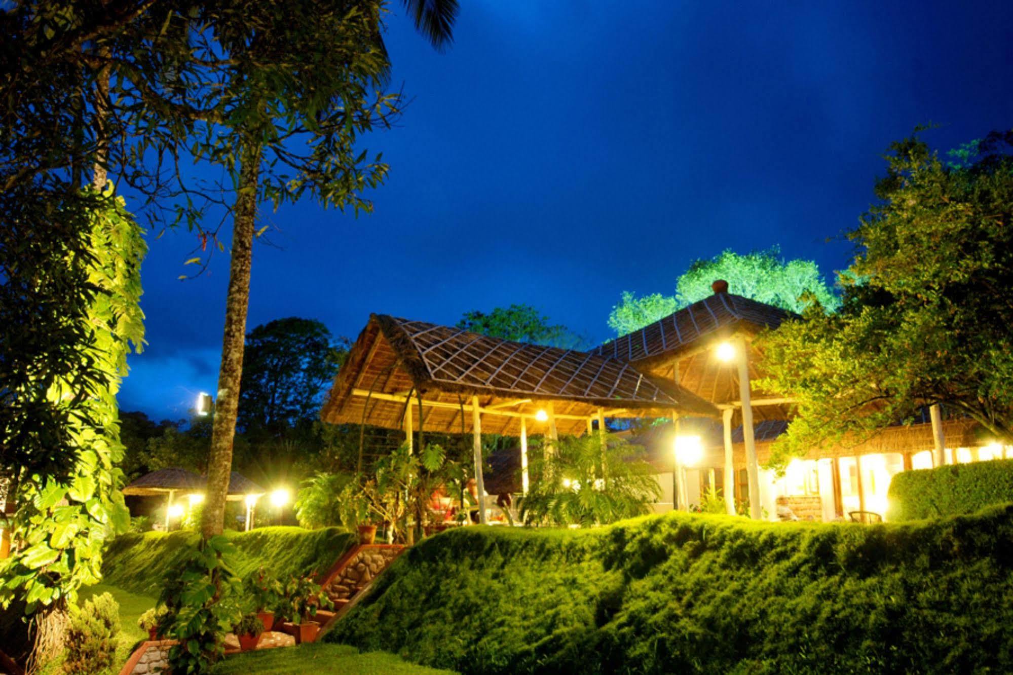 Carmelia Haven Resort Thekkady Exterior foto